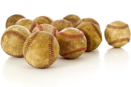 WEB-Vintage_Antique_Baseballs_2567832